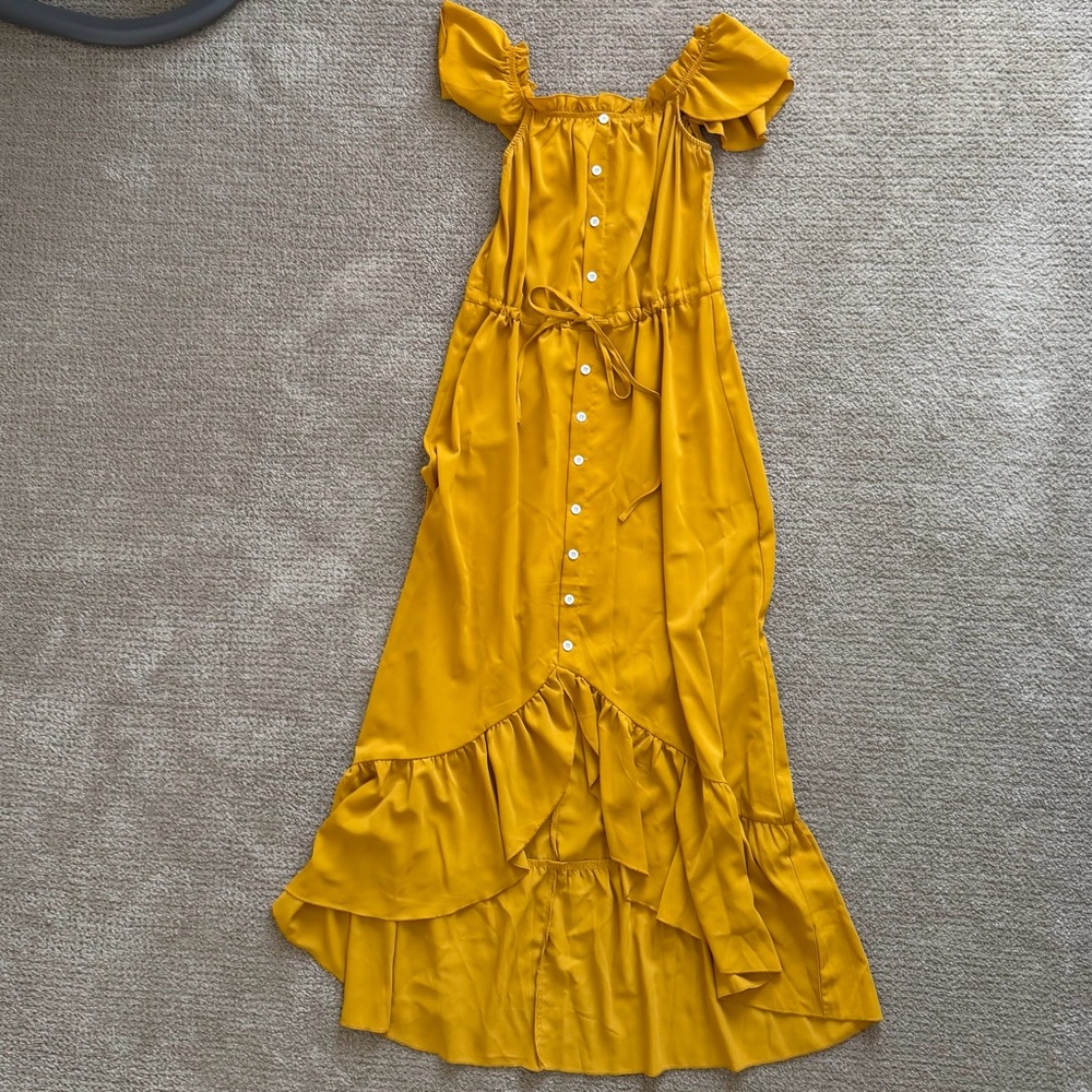 Yellow Button-Down off the shoulder maxi Dress